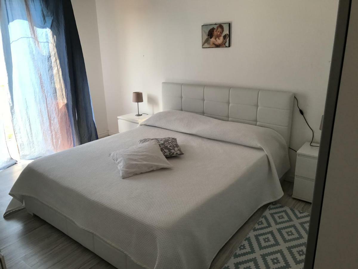 Apartamento Giorgiada Mazzeo Exterior foto